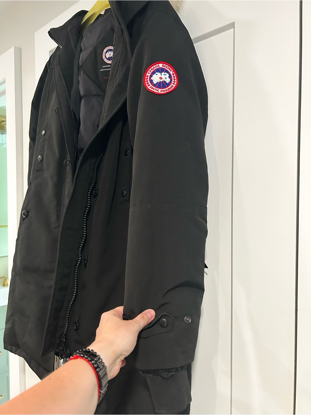 Canada Goose woman’s Black Parka Jacket - Picture 3 of 4